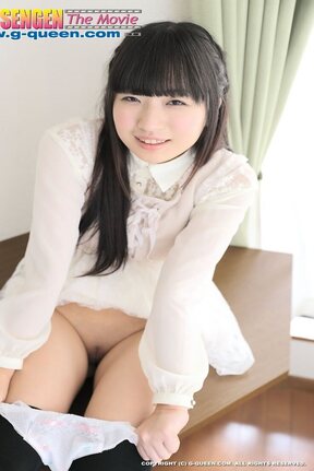 Cutie Kokomi Shiozaki strips white dress in knee high stockings