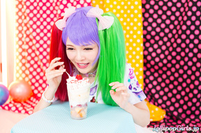 Atomi Shuri eating ice cream and milking cum from cock